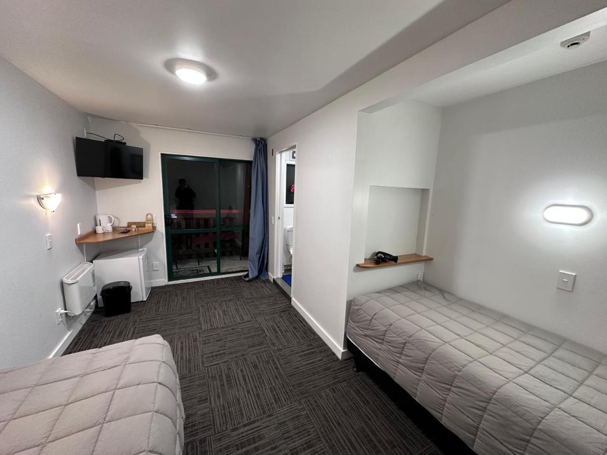 Fox Glacier Jade Hotel Экстерьер фото